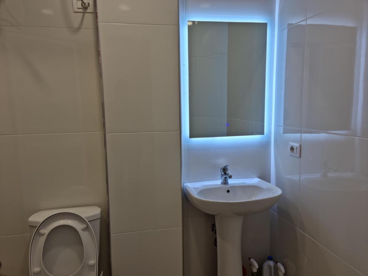 #Beautiful New Apartment,Studio- Close Tirana City Center Εξωτερικό φωτογραφία