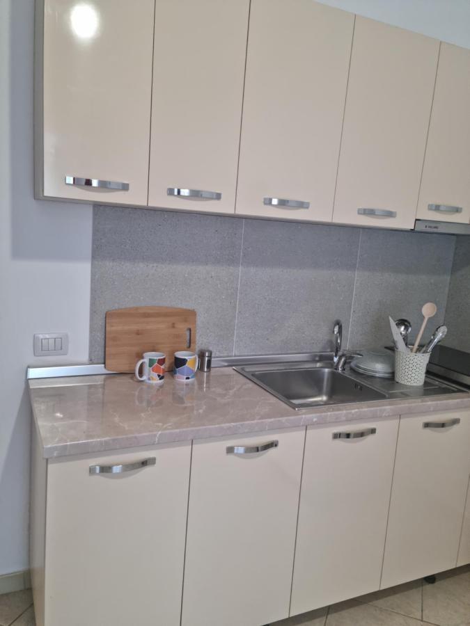 #Beautiful New Apartment,Studio- Close Tirana City Center Εξωτερικό φωτογραφία